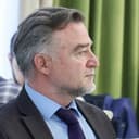 Р. Акавов