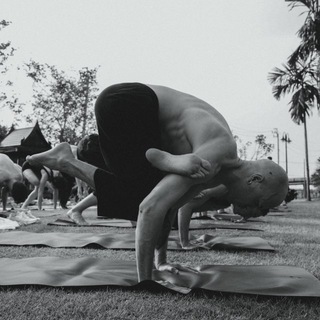 ALEX YOGA LIFESTYLE