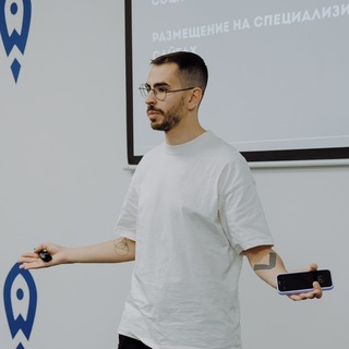 Семён Маловик | Музыкальный менеджер