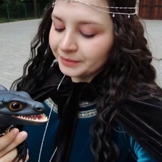 Книжный ветер, шелестящий странички Вашей души🌬🍃