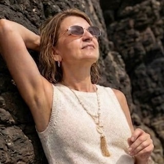 Елена Янсон