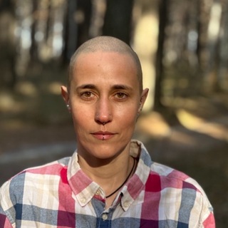 Эви на гвоздях