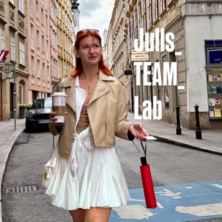 Julls_t.e.a.m._LAB