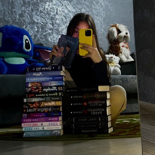 lorisbooks🍓