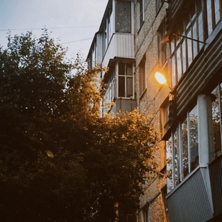 нерусский с фотиком