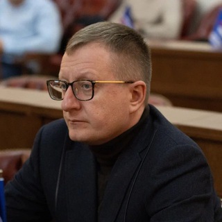 Виктор Николаенко