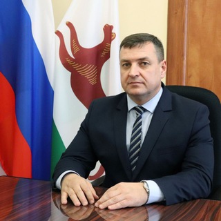 Олег Котов