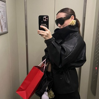 FASHION TRICKS