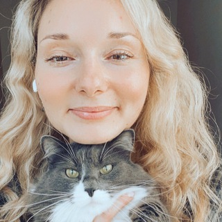 Вика Казарова и Йога-котики🐈